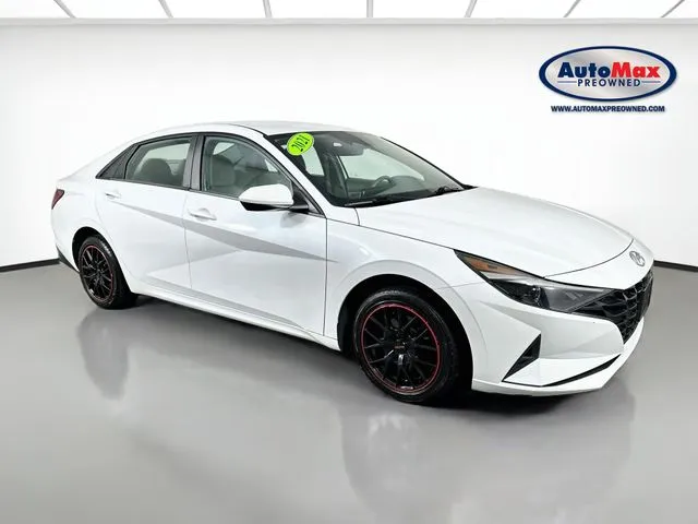 White 2021 Hyundai Elantra SE for sale in Framingham, MA