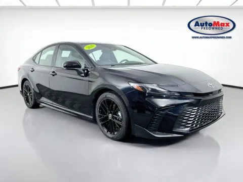 Black 2025 Toyota Camry SE for sale in Framingham, MA
