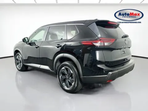 More photos of 2025 Nissan Rogue SV at AutoMax Preowned Framingham, MA