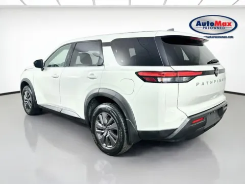 More photos of 2024 Nissan Pathfinder S at AutoMax Preowned Framingham, MA
