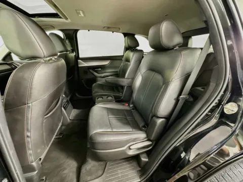 More photos of 2025 Mazda CX-90 3.3 Turbo Preferred at AutoMax Preowned Framingham, MA