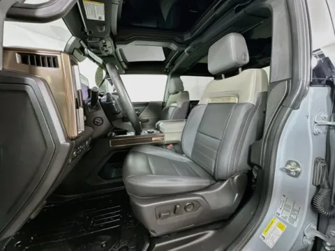 More photos of 2025 GMC Hummer EV Pickup 2X at AutoMax Preowned Framingham, MA