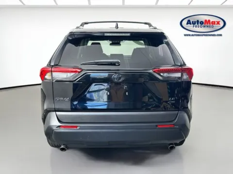 More photos of 2021 Toyota RAV4 LE at AutoMax Preowned Framingham, MA