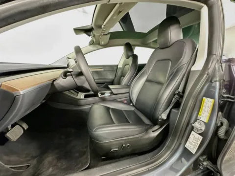 More photos of 2023 Tesla Model 3 Long Range at AutoMax Preowned Framingham, MA