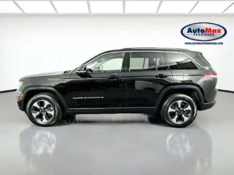 More photos of 2023 Jeep Grand Cherokee 4xe at AutoMax Preowned Framingham, MA