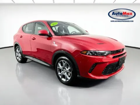 Red 2024 Dodge Hornet R/T Plus for sale in Framingham, MA