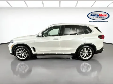 More photos of 2025 BMW X5 xDrive40i at AutoMax Preowned Framingham, MA