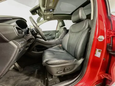 More photos of 2023 Hyundai Santa Fe Limited at AutoMax Preowned Framingham, MA
