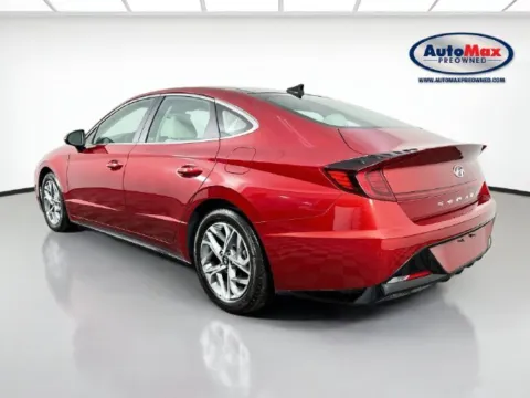 More photos of 2023 Hyundai Sonata SEL at AutoMax Preowned Framingham, MA
