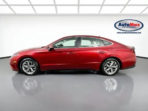 More photos of 2023 Hyundai Sonata SEL at AutoMax Preowned Framingham, MA