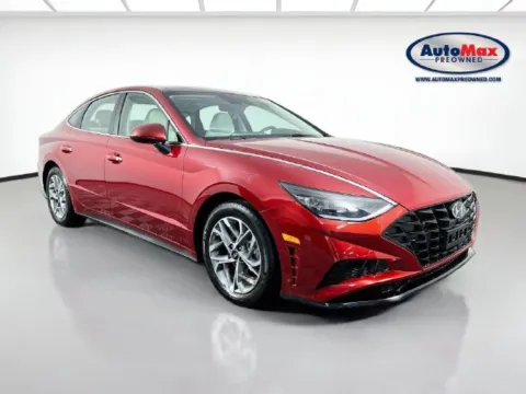 Red 2023 Hyundai Sonata SEL for sale in Framingham, MA