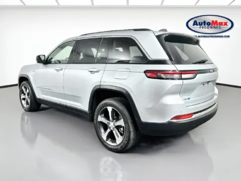 More photos of 2023 Jeep Grand Cherokee 4xe at AutoMax Preowned Framingham, MA