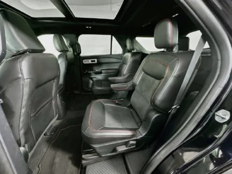 More photos of 2022 Ford Explorer ST-Line at AutoMax Preowned Framingham, MA