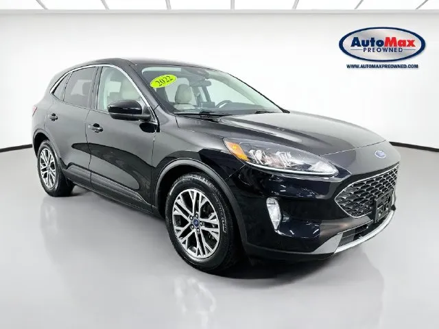 Black 2022 Ford Escape Hybrid SEL for sale in Framingham, MA