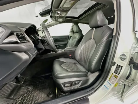 More photos of 2024 Toyota Camry SE at AutoMax Preowned Framingham, MA