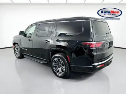 More photos of 2024 Jeep Wagoneer Series II at AutoMax Preowned Framingham, MA