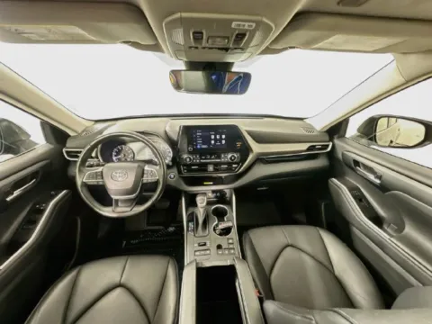 Another view of 2023 Toyota Highlander XLE for sale in Framingham, MA at AutoMax Preowned Framingham