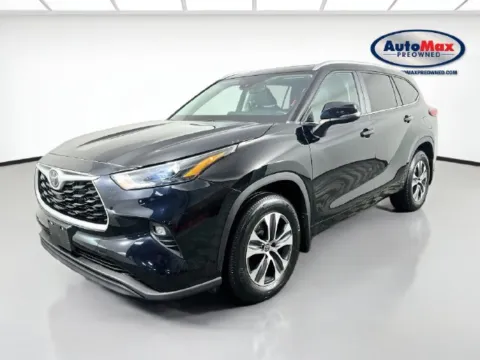 More photos of 2023 Toyota Highlander XLE at AutoMax Preowned Framingham, MA