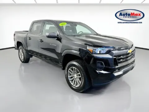 Black 2023 Chevrolet Colorado LT for sale in Framingham, MA
