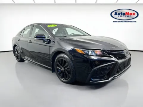 Black 2024 Toyota Camry SE for sale in Framingham, MA