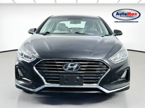 More photos of 2019 Hyundai Sonata SE at AutoMax Preowned Framingham, MA
