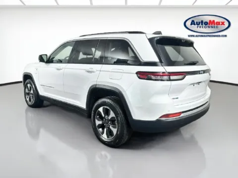 More photos of 2023 Jeep Grand Cherokee 4xe at AutoMax Preowned Framingham, MA