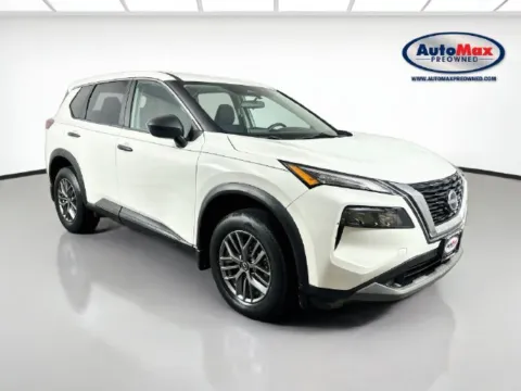 White 2023 Nissan Rogue S for sale in Framingham, MA