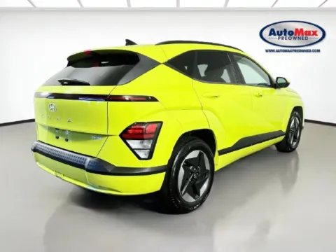 Photos of 2025 Hyundai Kona Electric SEL for sale in Framingham, MA at AutoMax Preowned Framingham