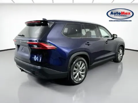 Photos of 2024 Toyota Grand Highlander Limited for sale in Framingham, MA at AutoMax Preowned Framingham