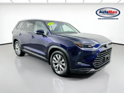 Blue 2024 Toyota Grand Highlander Limited for sale in Framingham, MA