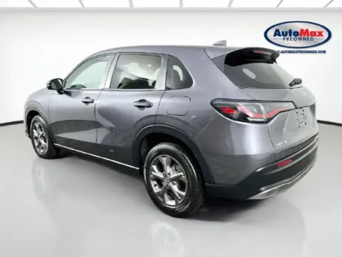 More photos of 2026 Honda HR-V LX at AutoMax Preowned Framingham, MA