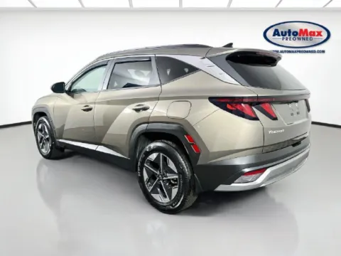 More photos of 2026 Hyundai Tucson Hybrid SEL at AutoMax Preowned Framingham, MA