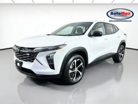More photos of 2024 Chevrolet Trax 1RS at AutoMax Preowned Framingham, MA