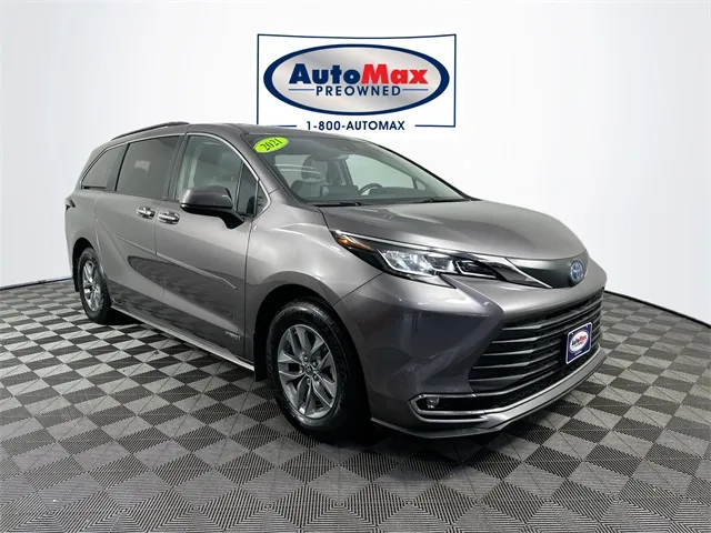 2021 Toyota Sienna XLE for sale in Framingham, MA