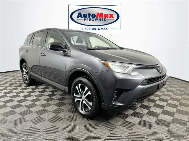 2018 Toyota RAV4 LE for sale in Framingham, MA