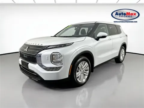 More photos of 2024 Mitsubishi Outlander ES at AutoMax Preowned Framingham, MA