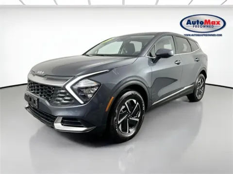 More photos of 2023 Kia Sportage Hybrid LX at AutoMax Preowned Framingham, MA