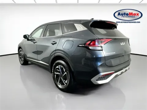 More photos of 2023 Kia Sportage Hybrid LX at AutoMax Preowned Framingham, MA
