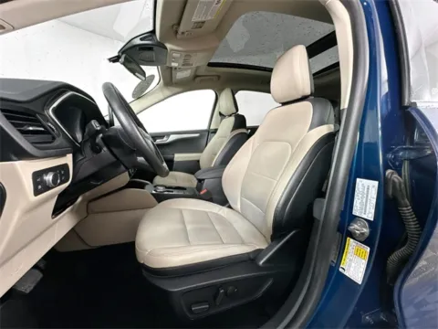 More photos of 2020 Ford Escape SE Sport Hybrid at AutoMax Preowned Framingham, MA