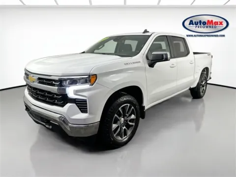 More photos of 2022 Chevrolet Silverado 1500 LT at AutoMax Preowned Framingham, MA