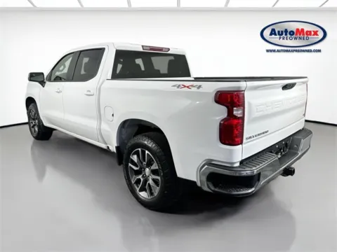 More photos of 2022 Chevrolet Silverado 1500 LT at AutoMax Preowned Framingham, MA