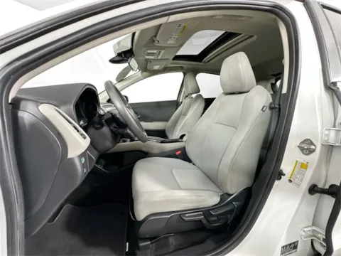 More photos of 2019 Honda HR-V EX at AutoMax Preowned Framingham, MA