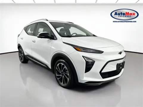 White 2022 Chevrolet Bolt EUV Premier for sale in Framingham, MA