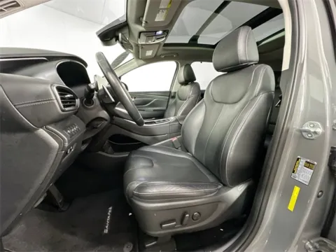More photos of 2022 Hyundai Santa Fe SEL at AutoMax Preowned Framingham, MA