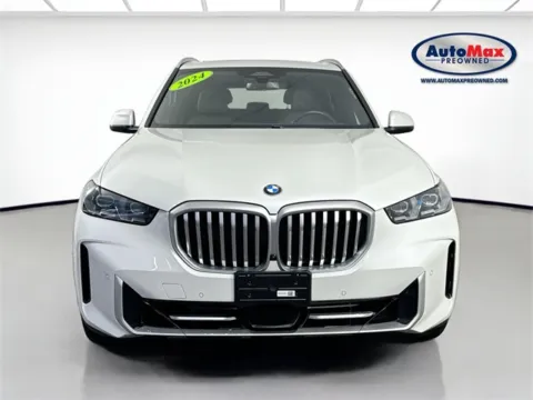 Photos of 2024 BMW X5 xDrive40i for sale in Framingham, MA at AutoMax Preowned Framingham