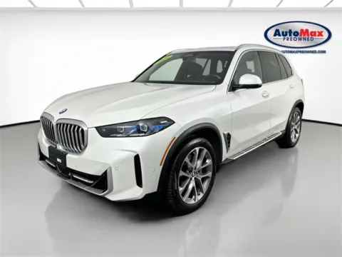 Another view of 2024 BMW X5 xDrive40i for sale in Framingham, MA at AutoMax Preowned Framingham