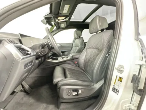 More photos of 2025 BMW X5 xDrive40i at AutoMax Preowned Framingham, MA