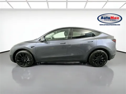 More photos of 2023 Tesla Model Y Long Range at AutoMax Preowned Framingham, MA