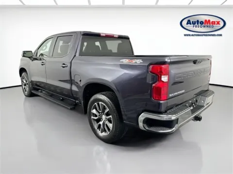 More photos of 2022 Chevrolet Silverado 1500 LT at AutoMax Preowned Framingham, MA