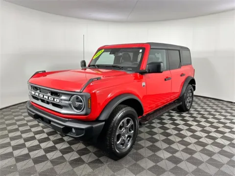 More photos of 2023 Ford Bronco Big Bend at AutoMax Preowned Framingham, MA